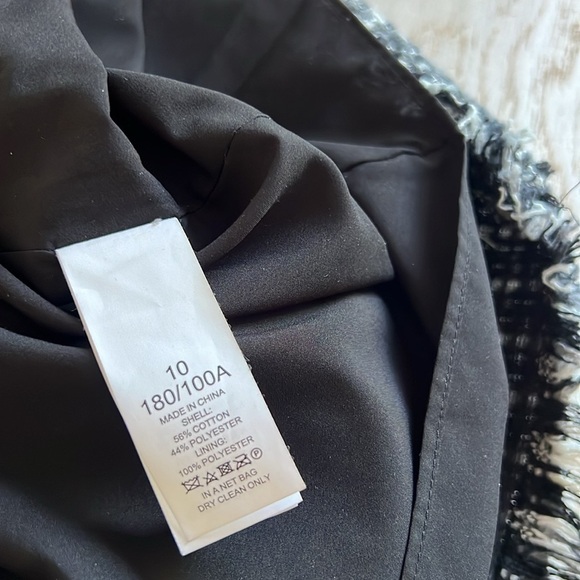 KATE SPADE l Flutter Sleeve Tweed Dress Black White Pockets Size 10 / Medium* - Picture 12 of 14